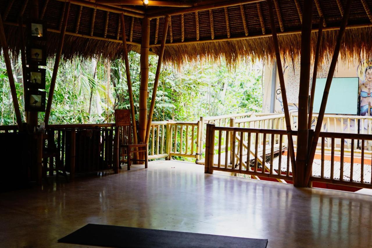 Shanti Toya Ashram Mambal Exterior photo